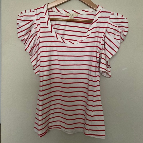 Forever 21 Small Striped Red Tee with Exaggerated Shoulder Sleeves - Picture 1 of 12